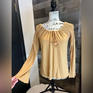 Mix It | Tie Detail Top